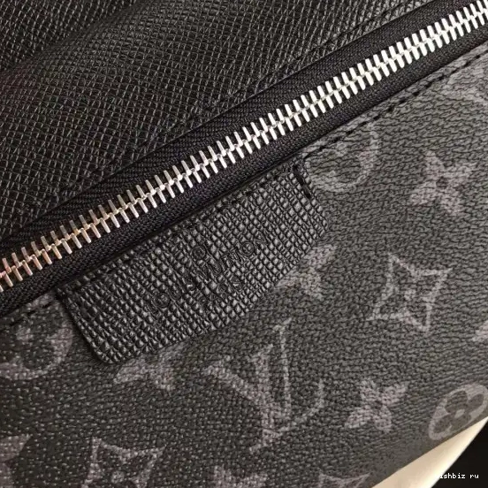 WIS Louis Messenger Vuitton 0420